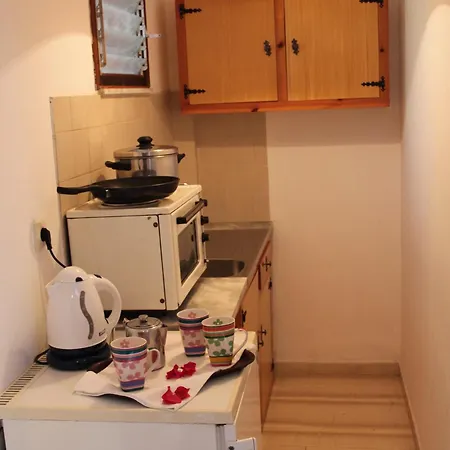Studios Arillas (Corfu)